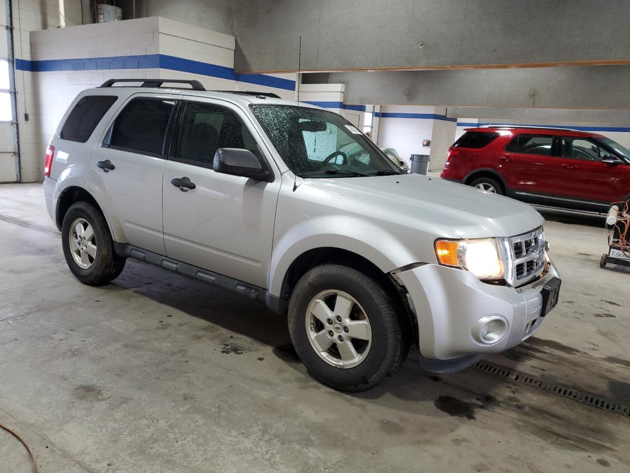 2012 FORD ESCAPE XLT - Image 4