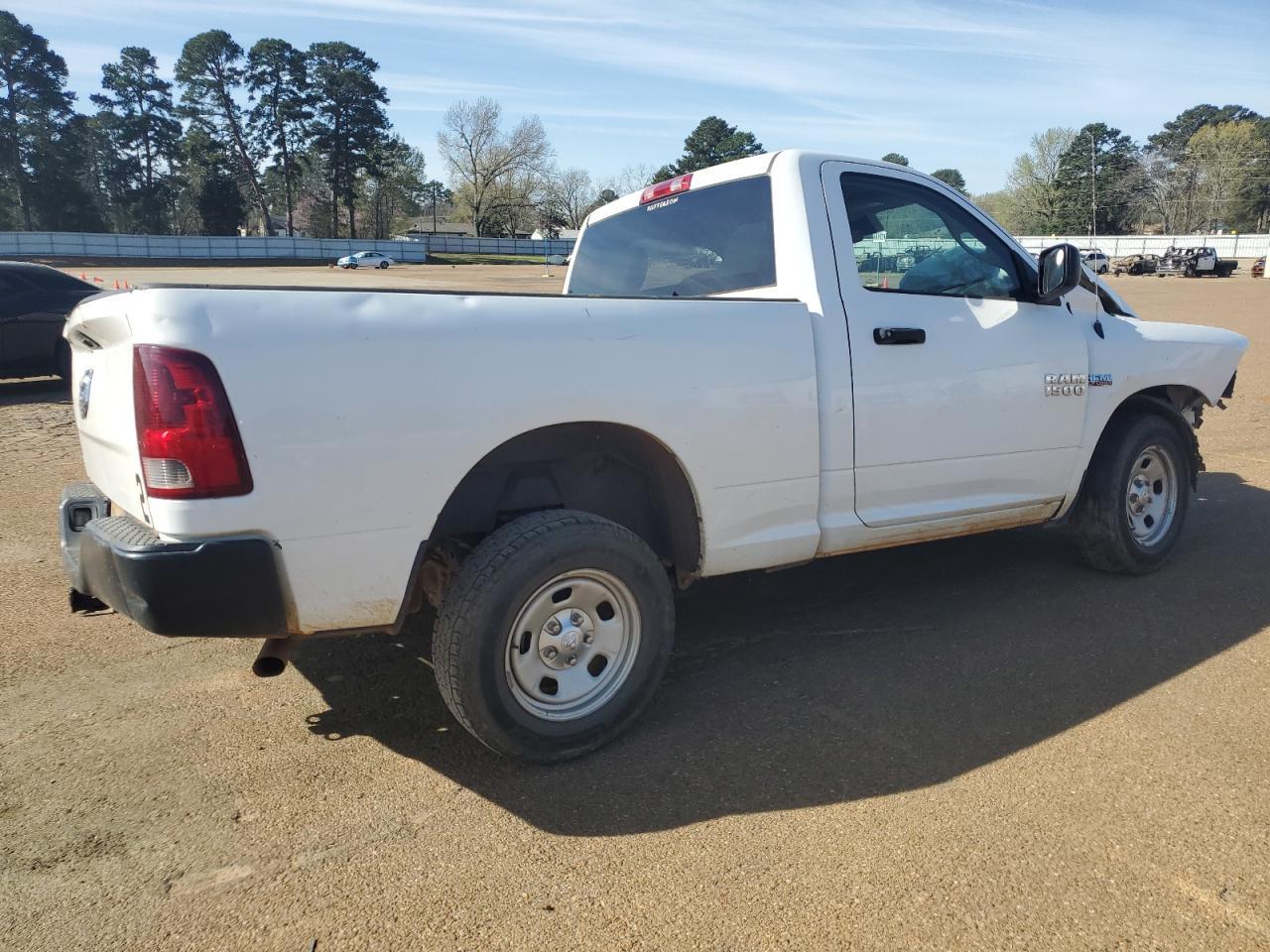2014 RAM 1500 ST - Фото 3