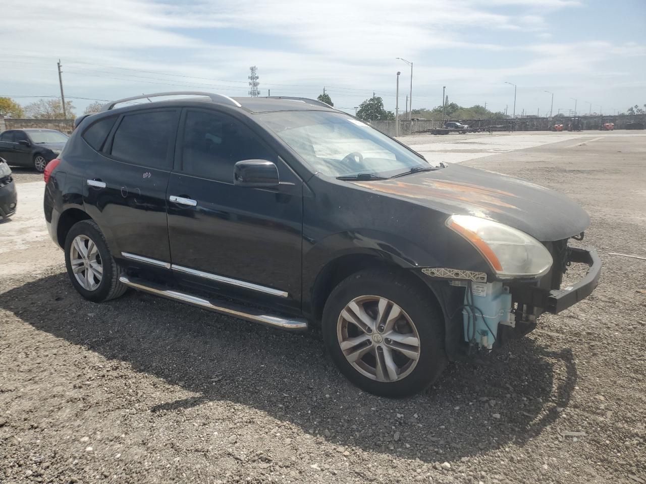 2013 NISSAN ROGUE S - Фото 4