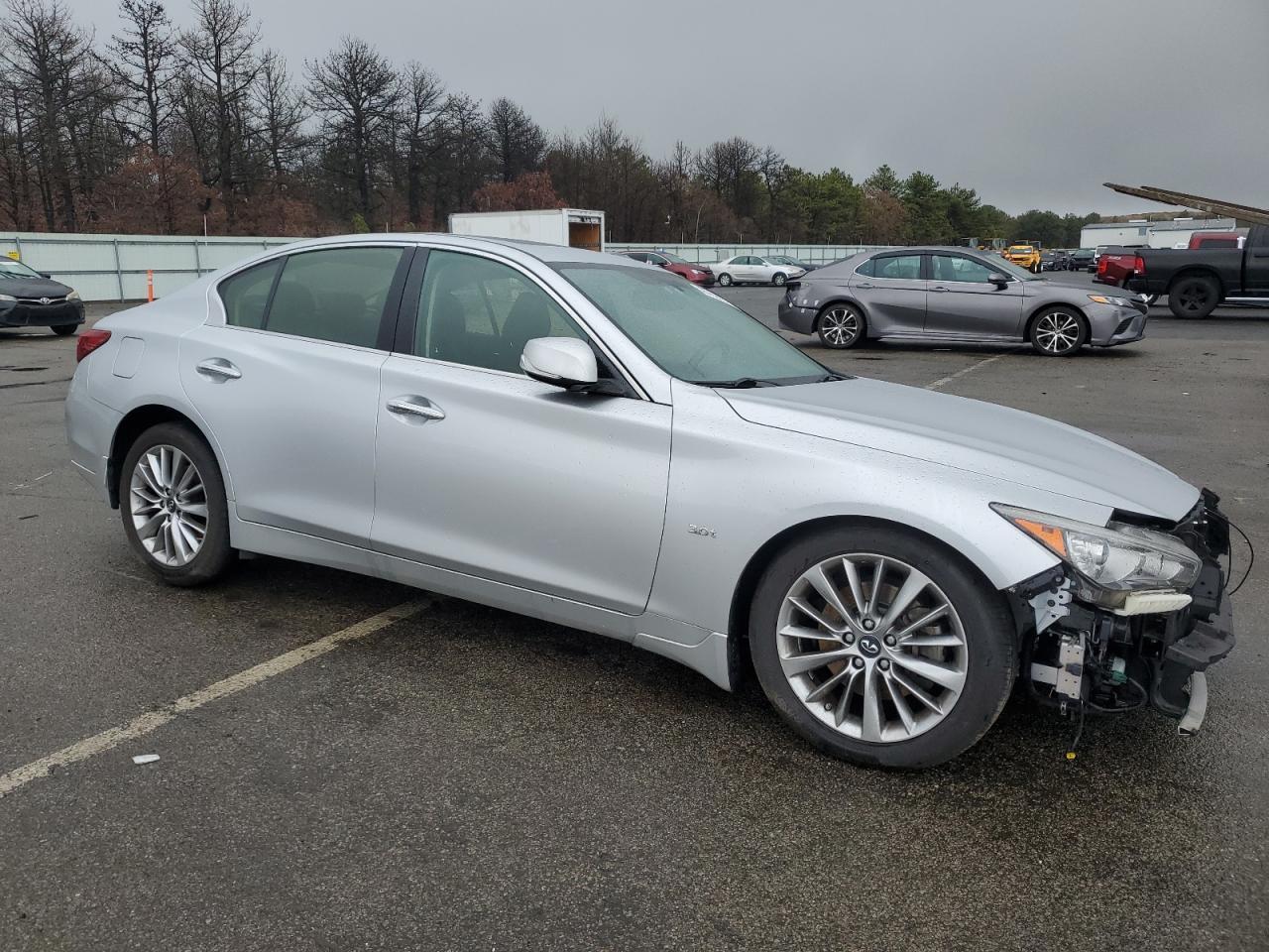 2018 INFINITI Q50 LUXE - Фото 4