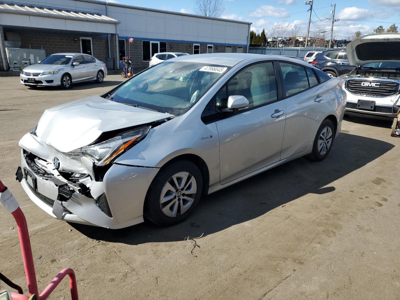 2018 TOYOTA PRIUS