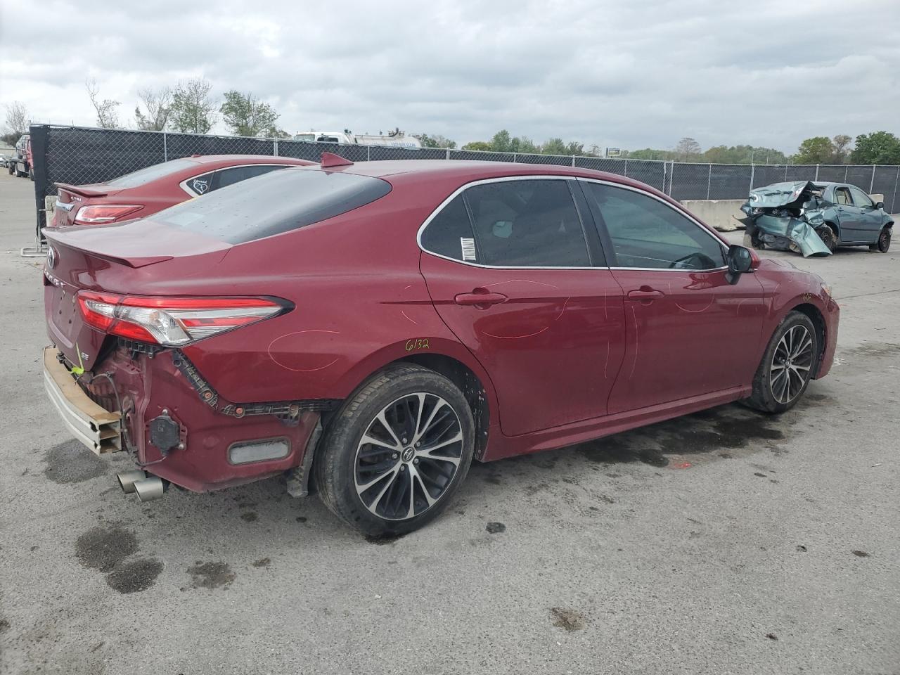 2018 TOYOTA CAMRY L - Image 3