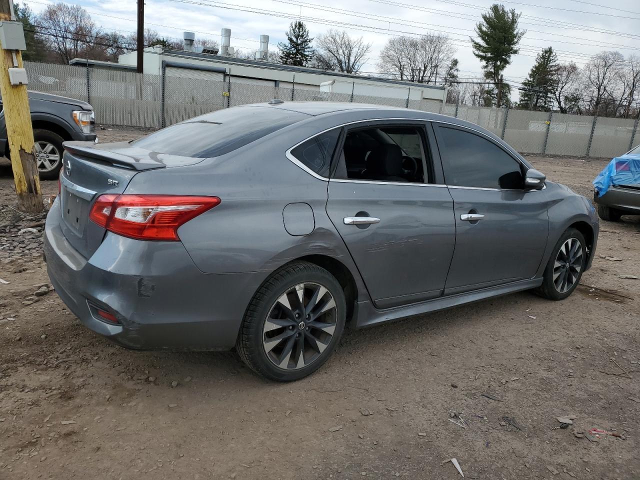 2017 NISSAN SENTRA S - Фото 3