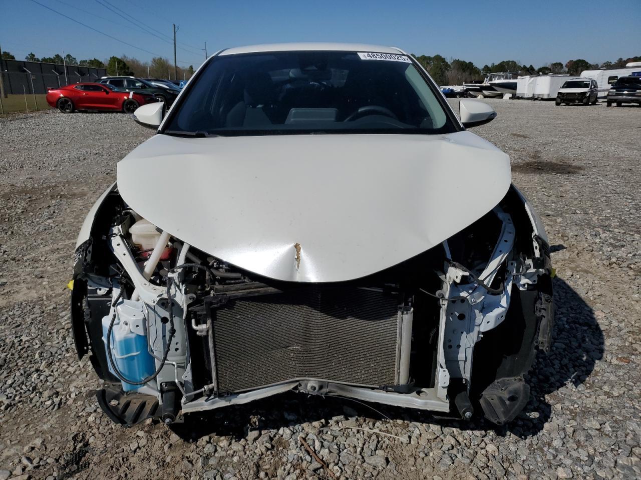 2021 TOYOTA C-HR XLE - Фото 5