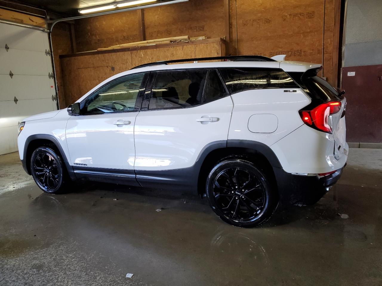 2019 GMC TERRAIN SL - Фото 2