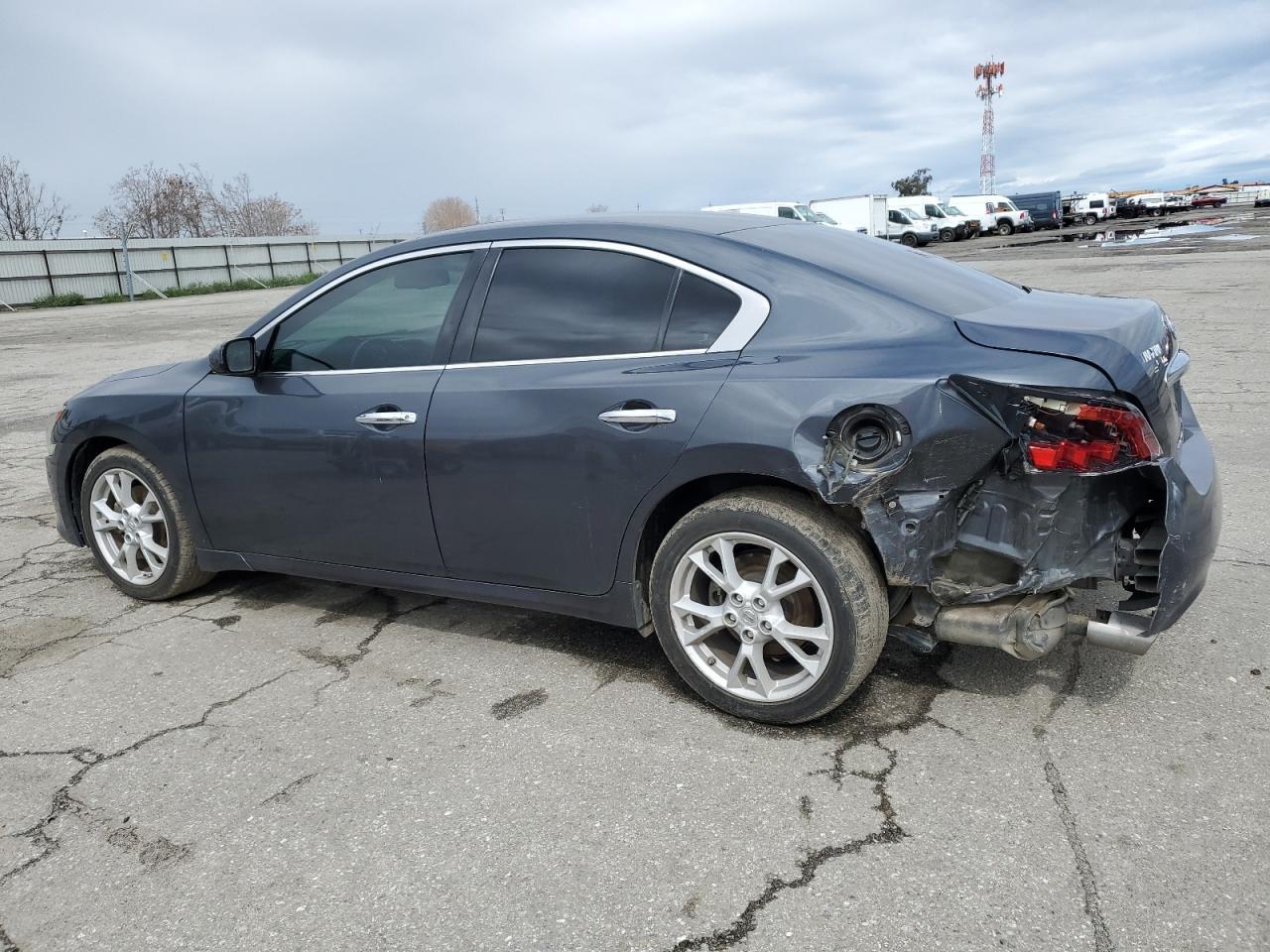 2013 NISSAN MAXIMA S - Фото 2