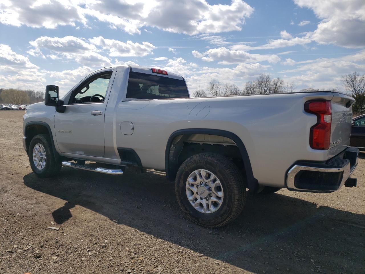 2020 CHEVROLET SILVERADO - Image 2