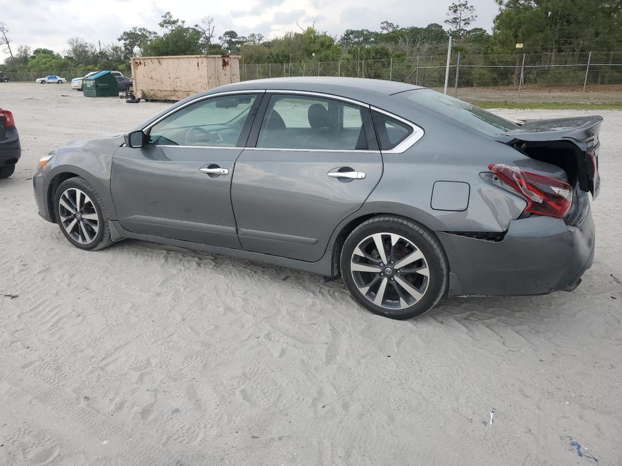 2017 NISSAN ALTIMA 2.5 - Image 2