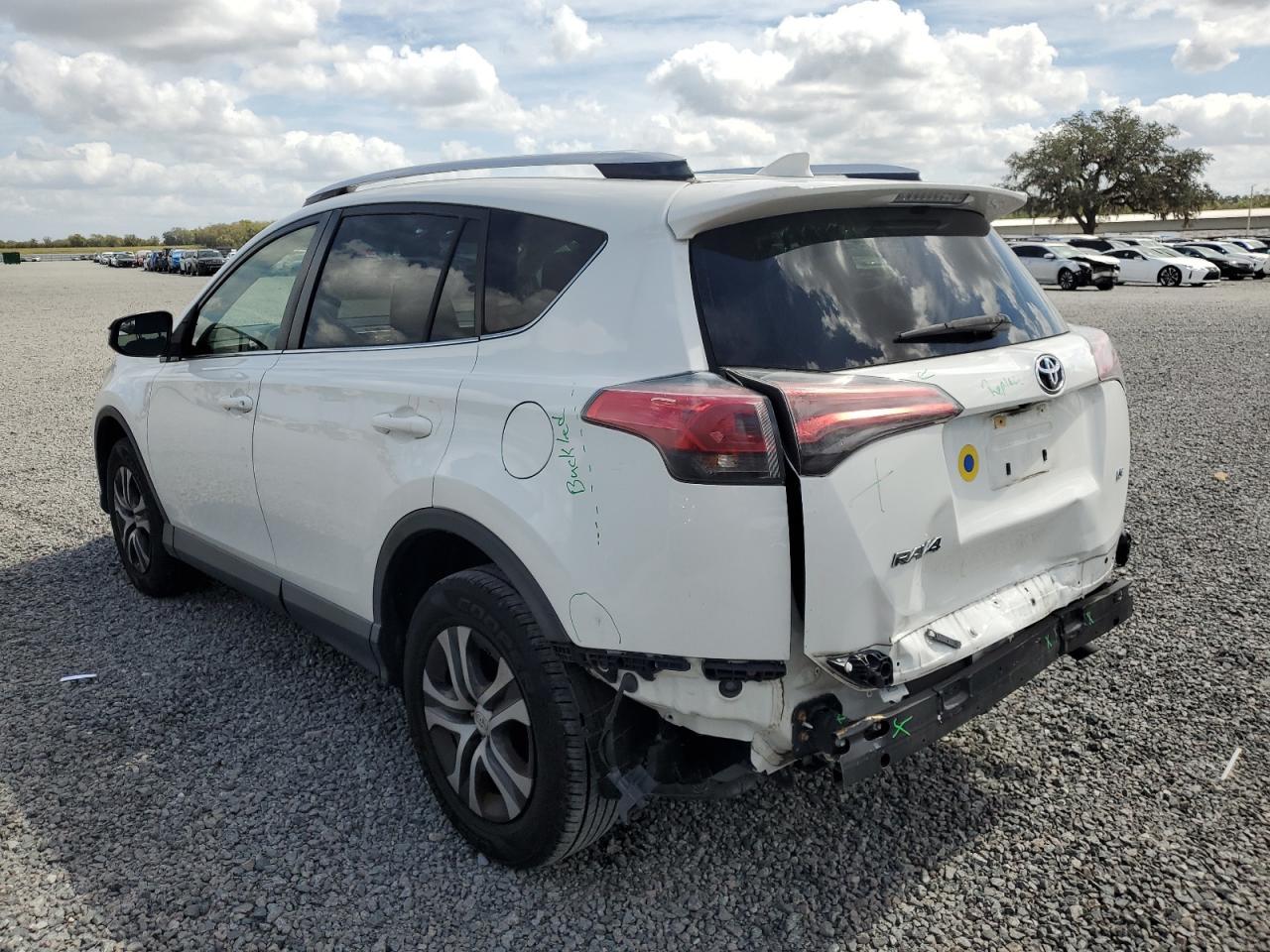 2016 TOYOTA RAV4 LE - Image 2