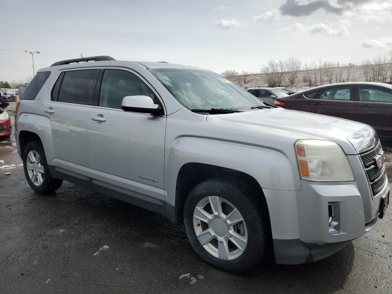 2013 GMC TERRAIN SL - Image 4