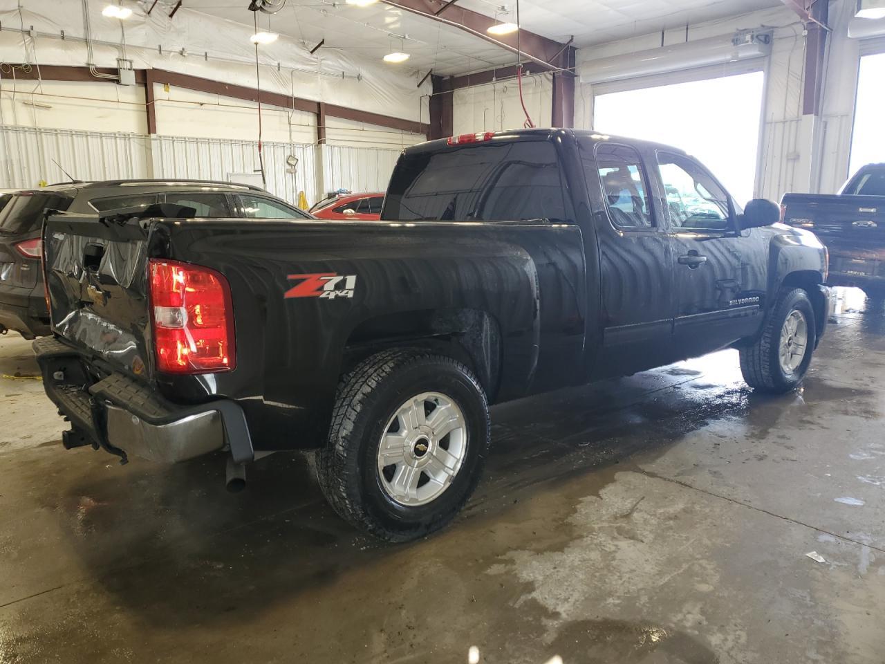 2012 CHEVROLET SILVERADO - Image 3