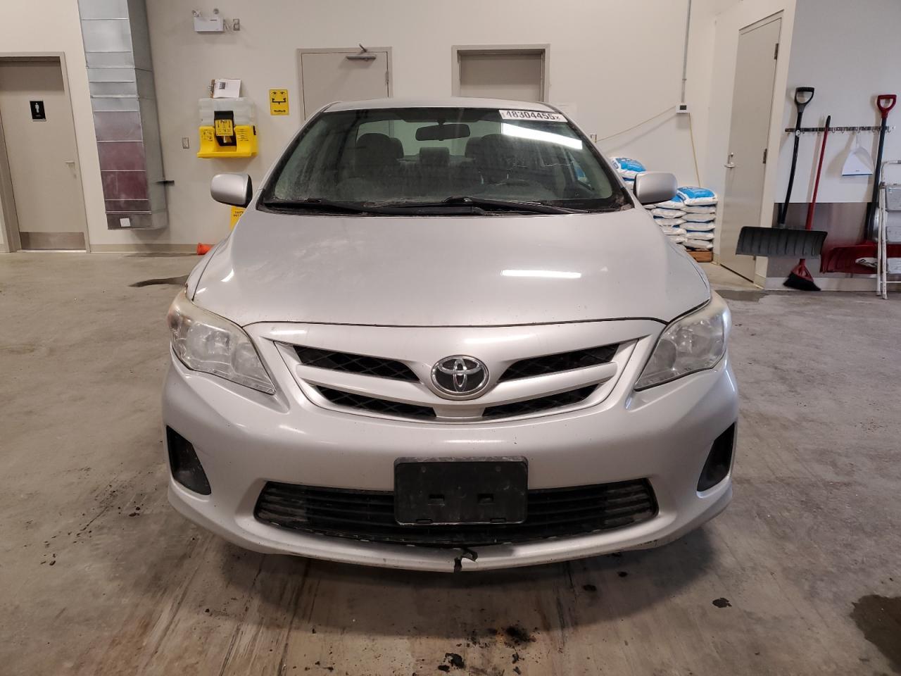 2013 TOYOTA COROLLA BA - Фото 5
