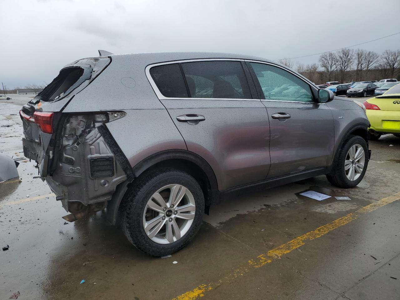 2017 KIA SPORTAGE L - Image 3