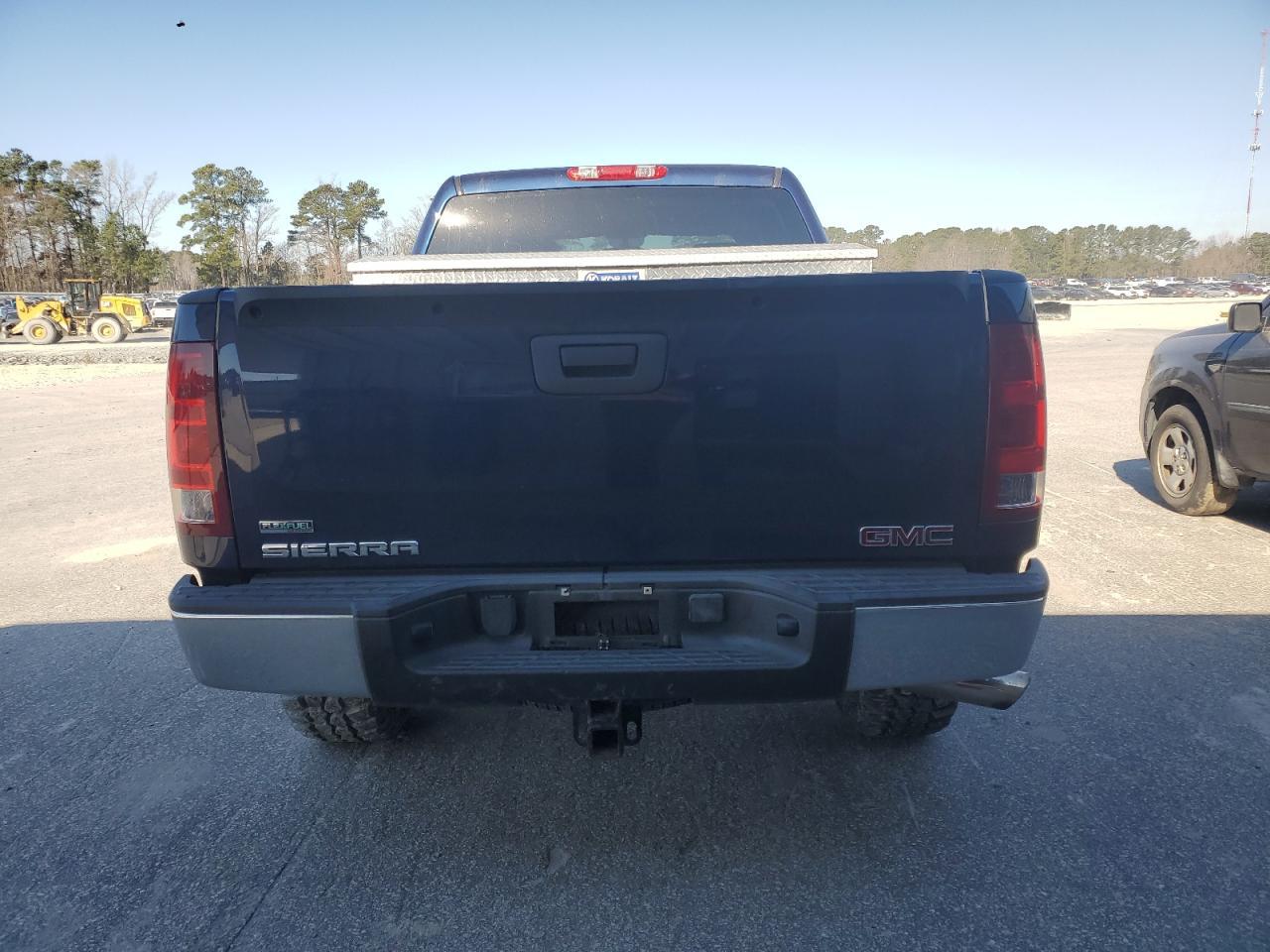 2011 GMC SIERRA K15 - Фото 6
