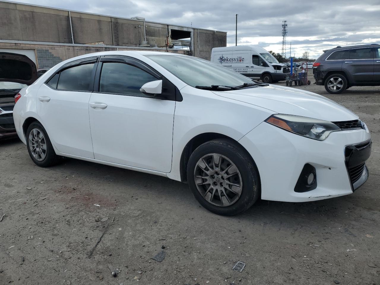 2015 TOYOTA COROLLA L - Image 4
