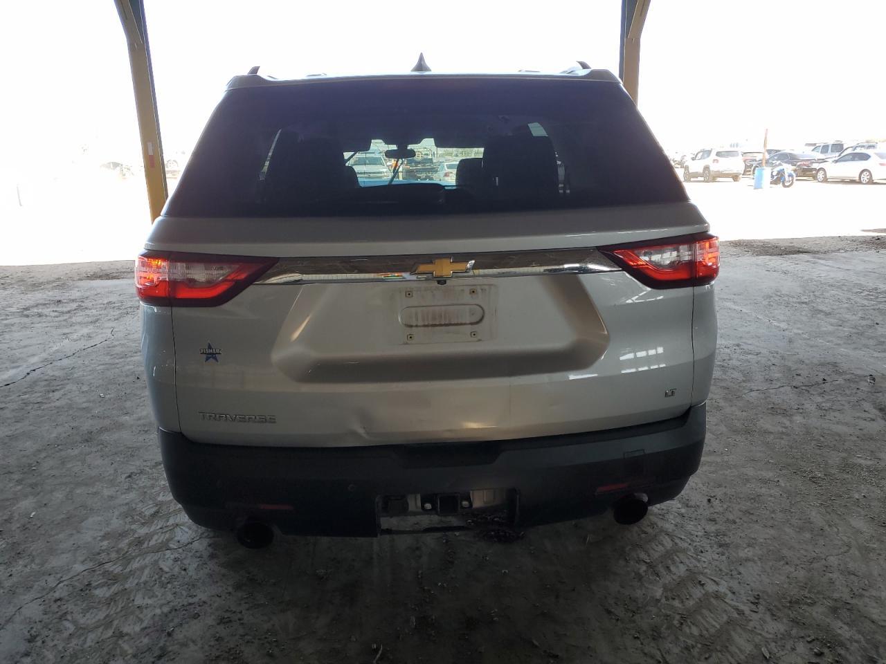 2018 CHEVROLET TRAVERSE L - Image 6