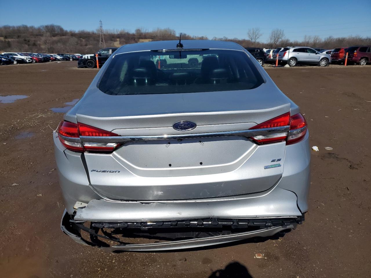 2017 FORD FUSION SE - Фото 6