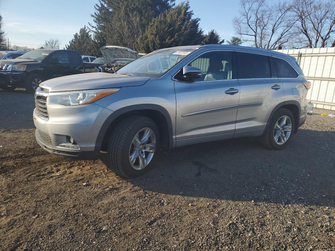 2015 TOYOTA HIGHLANDER