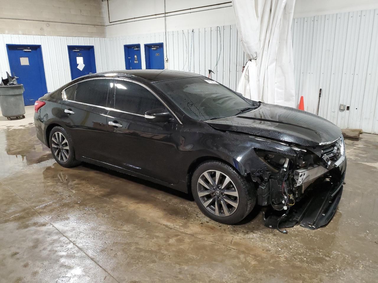 2017 NISSAN ALTIMA 2.5 - Фото 4