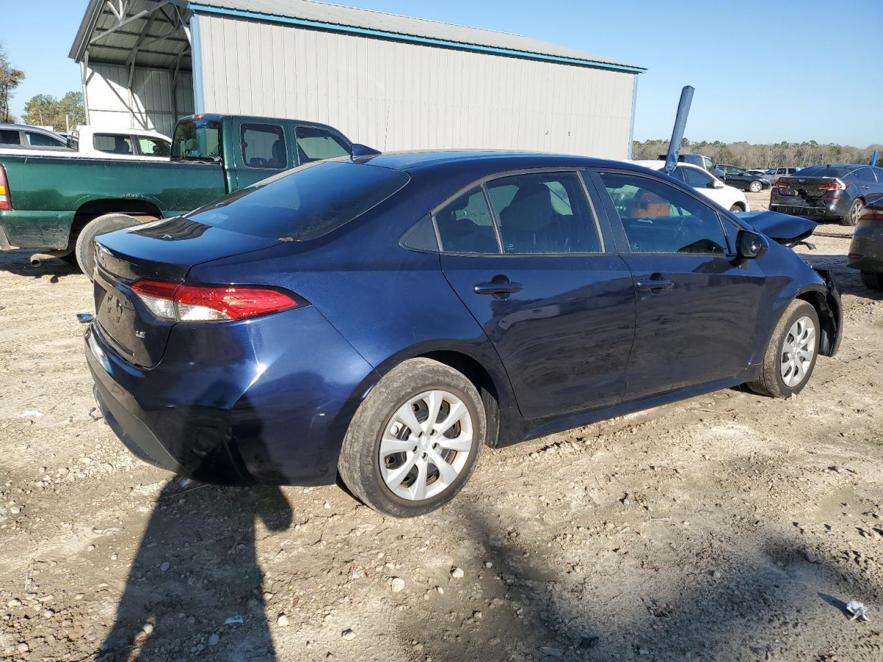 2022 TOYOTA COROLLA LE - Image 3
