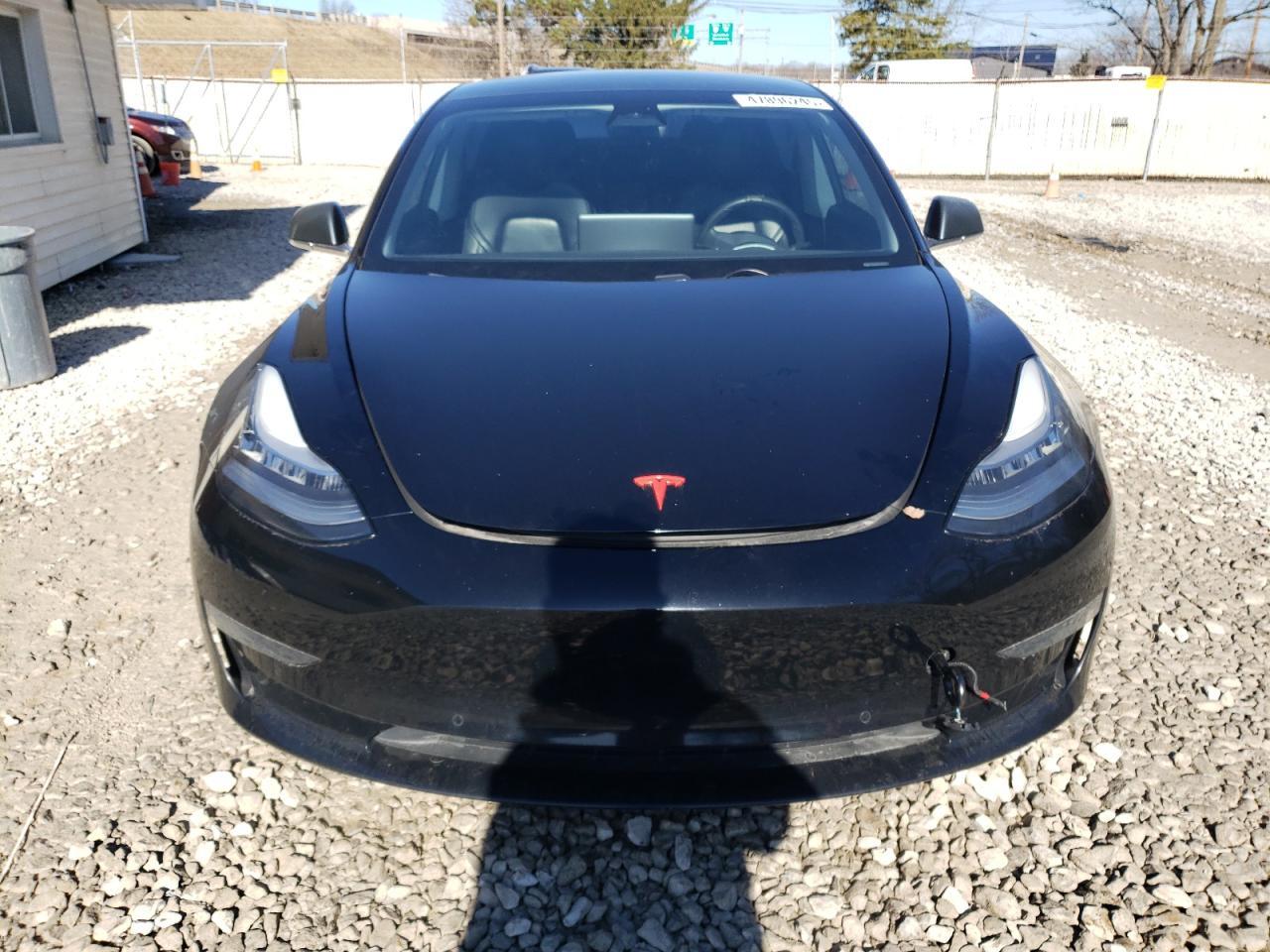 2019 TESLA MODEL 3 - Image 5