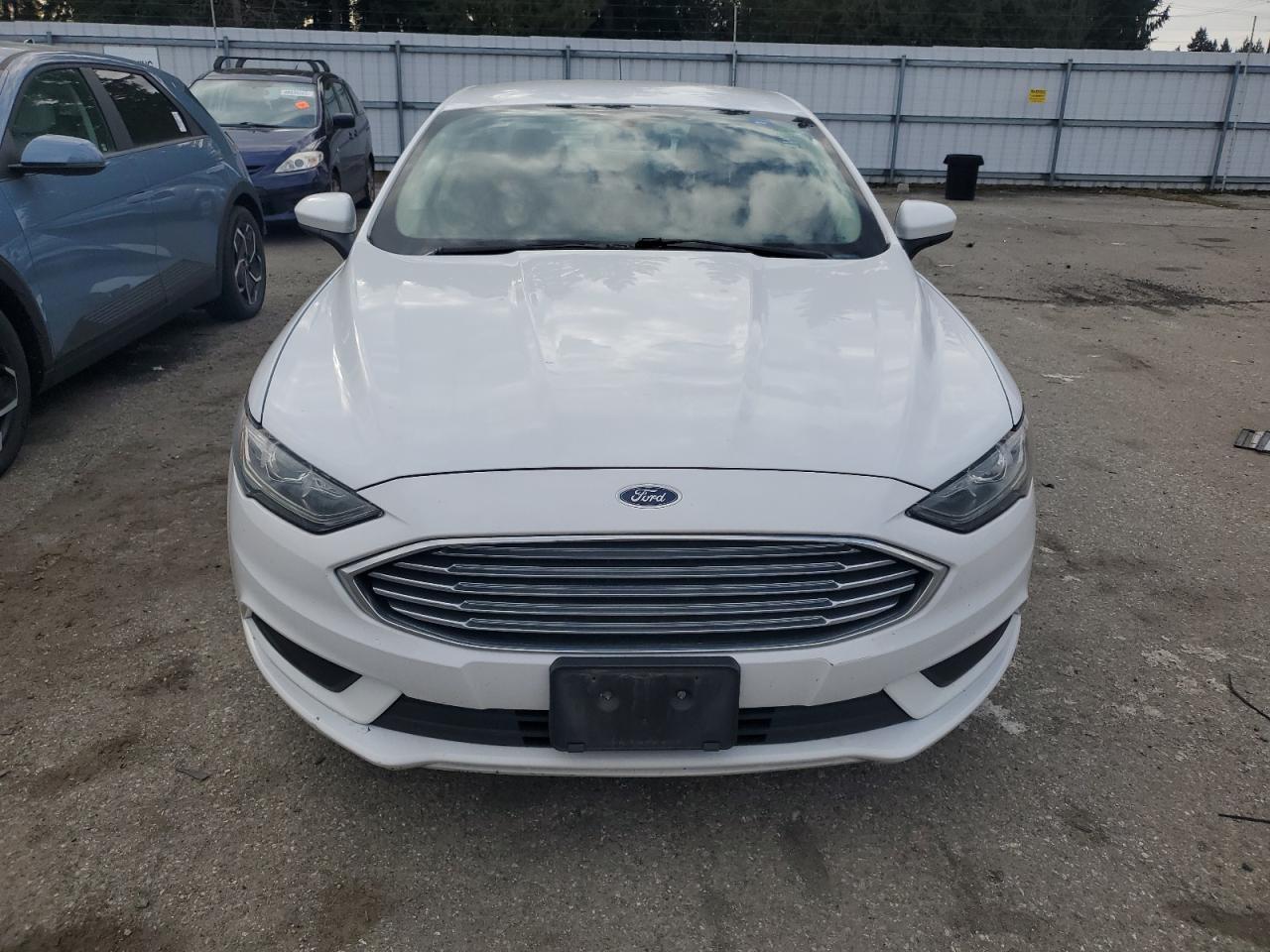 2017 FORD FUSION SE - Фото 5