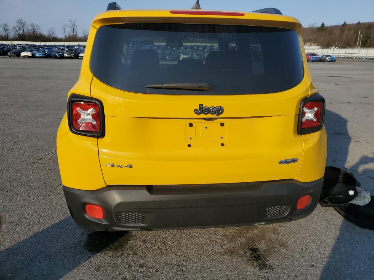 2017 JEEP RENEGADE L - Фото 6
