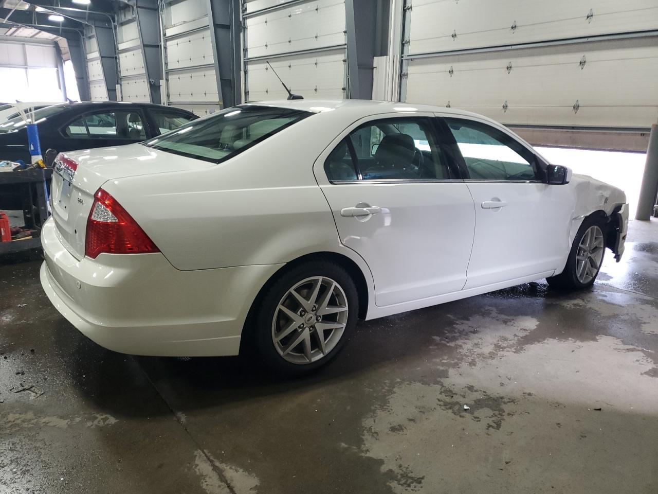 2012 FORD FUSION SEL - Image 3