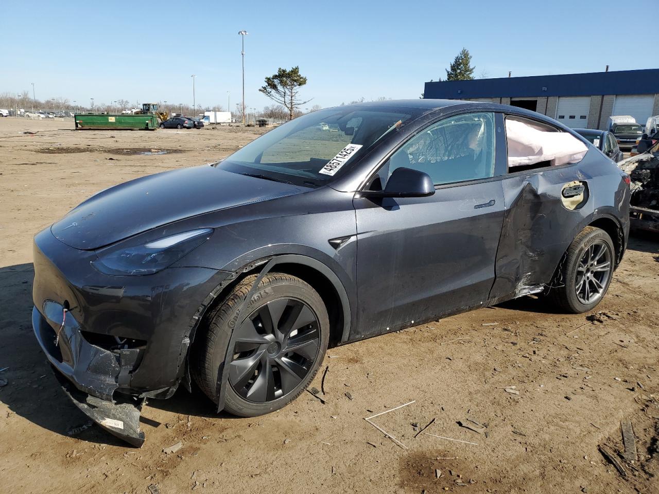 2025 TESLA MODEL Y