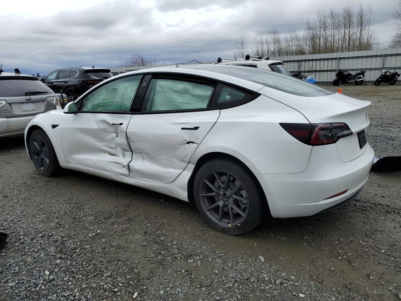 2022 TESLA MODEL 3 - Image 2