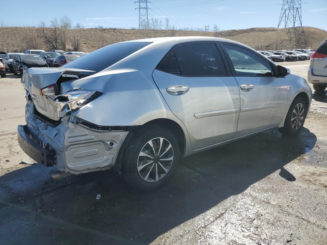 2015 TOYOTA COROLLA L - Image 3