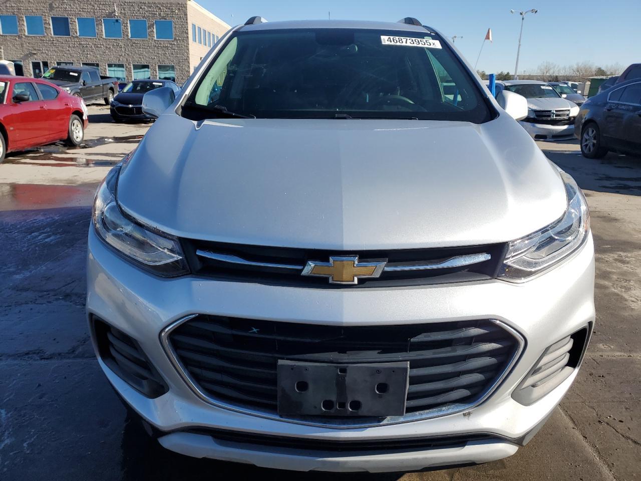 2018 CHEVROLET TRAX 1LT - Image 5
