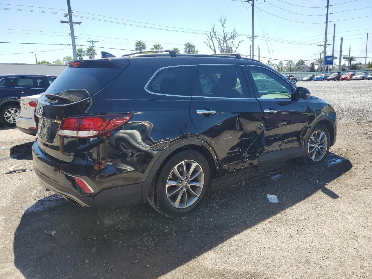 2017 HYUNDAI SANTA FE S - Image 3