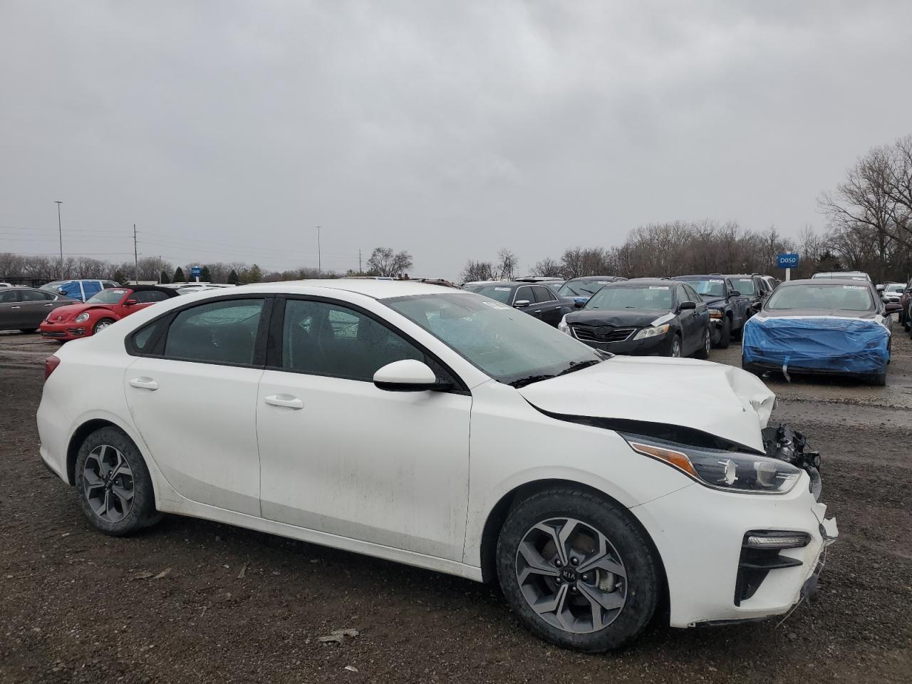 2021 KIA FORTE FE - Фото 4