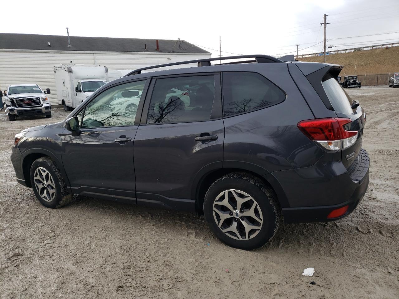 2021 SUBARU FORESTER P - Фото 2