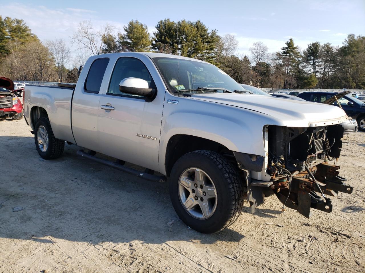 2011 GMC SIERRA K15 - Фото 4