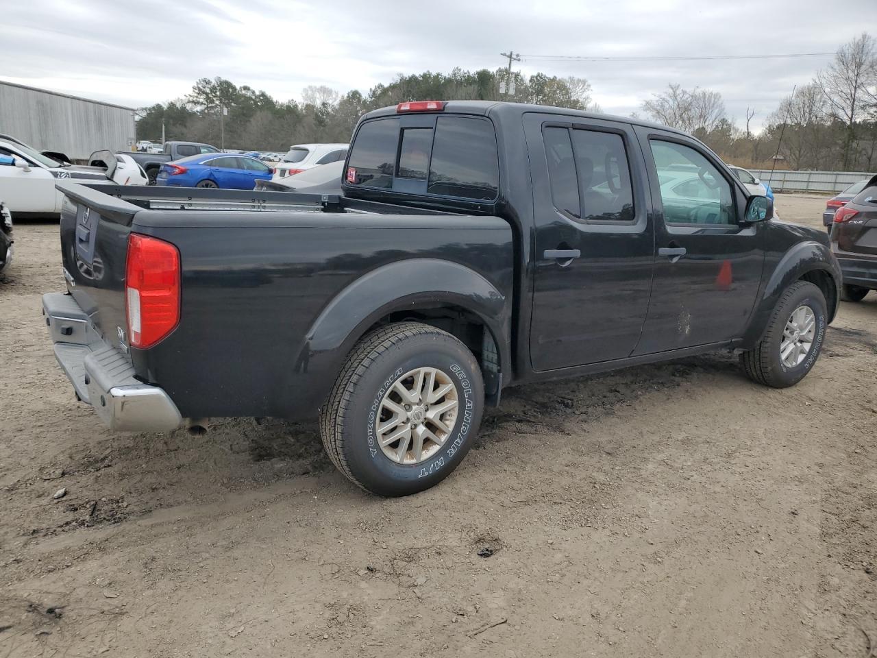 2017 NISSAN FRONTIER S - Image 3