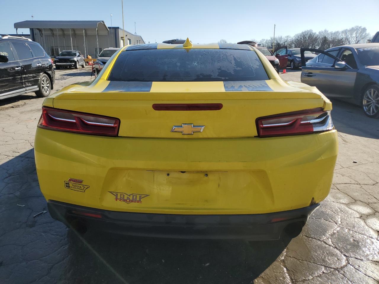 2018 CHEVROLET CAMARO LT - Image 6