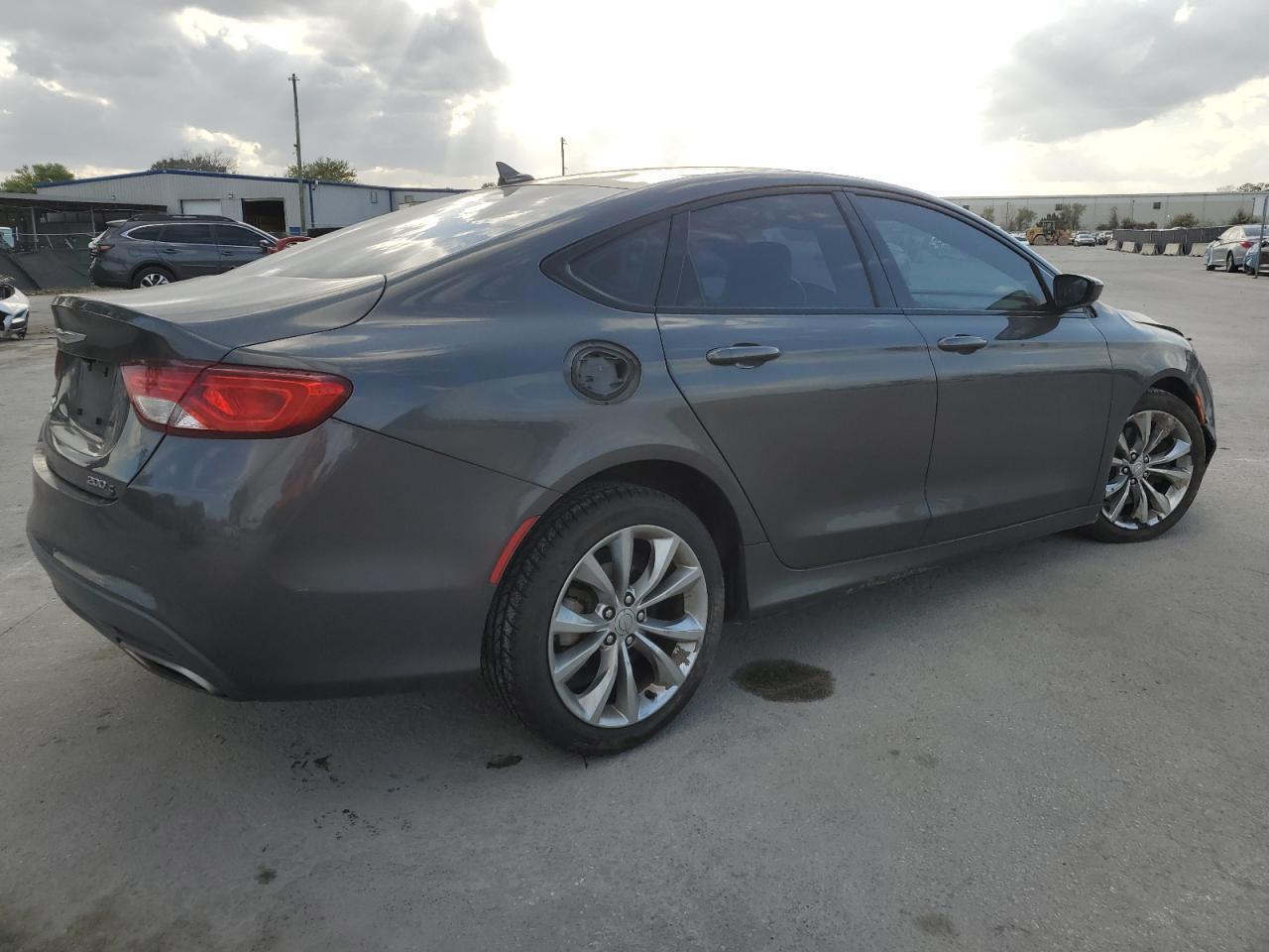 2015 CHRYSLER 200 S - Image 3