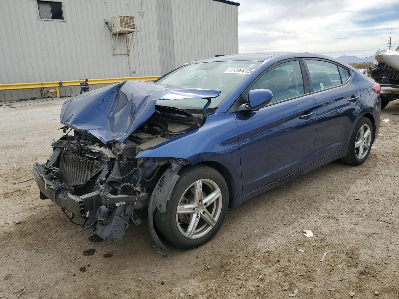 2018 HYUNDAI ELANTRA SE