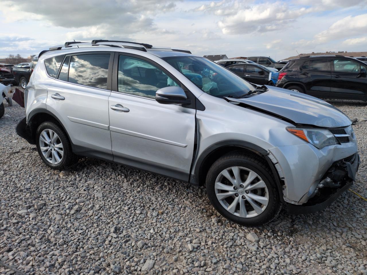 2015 TOYOTA RAV4 LIMIT - Фото 4