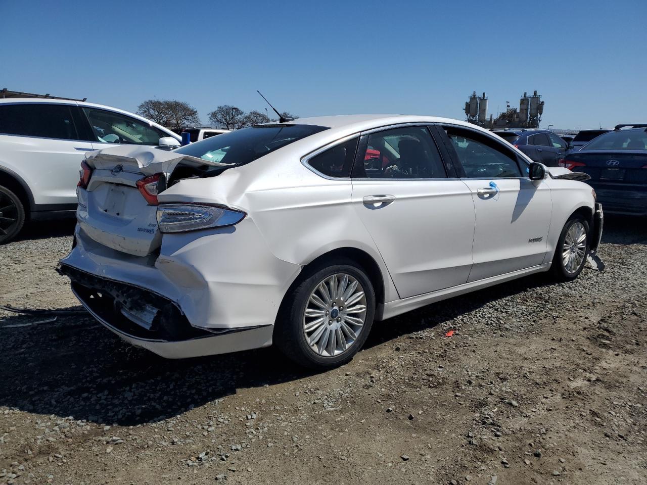 2013 FORD FUSION SE - Image 3