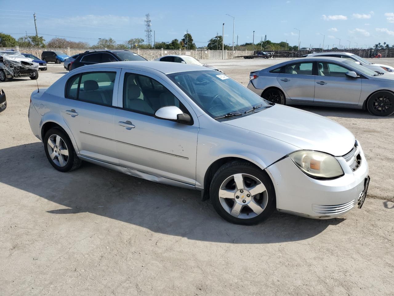 2010 CHEVROLET COBALT 1LT - Image 4