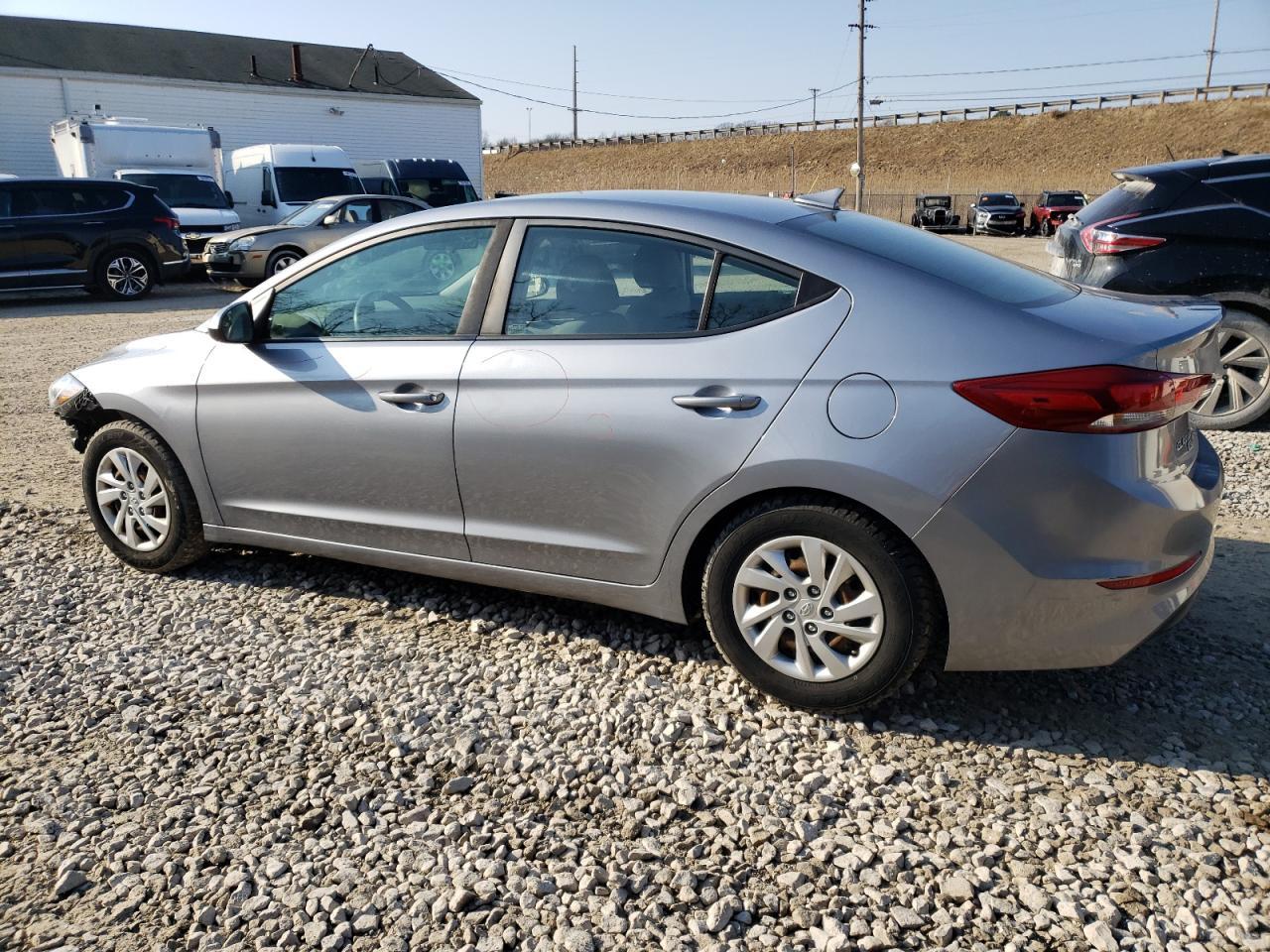 2017 HYUNDAI ELANTRA SE - Фото 2