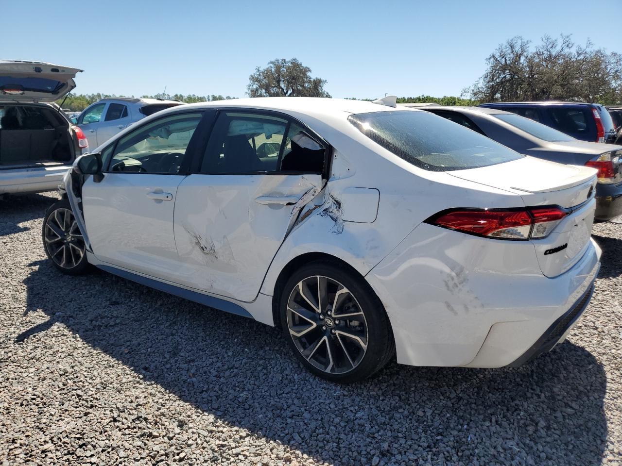 2022 TOYOTA COROLLA SE - Image 2