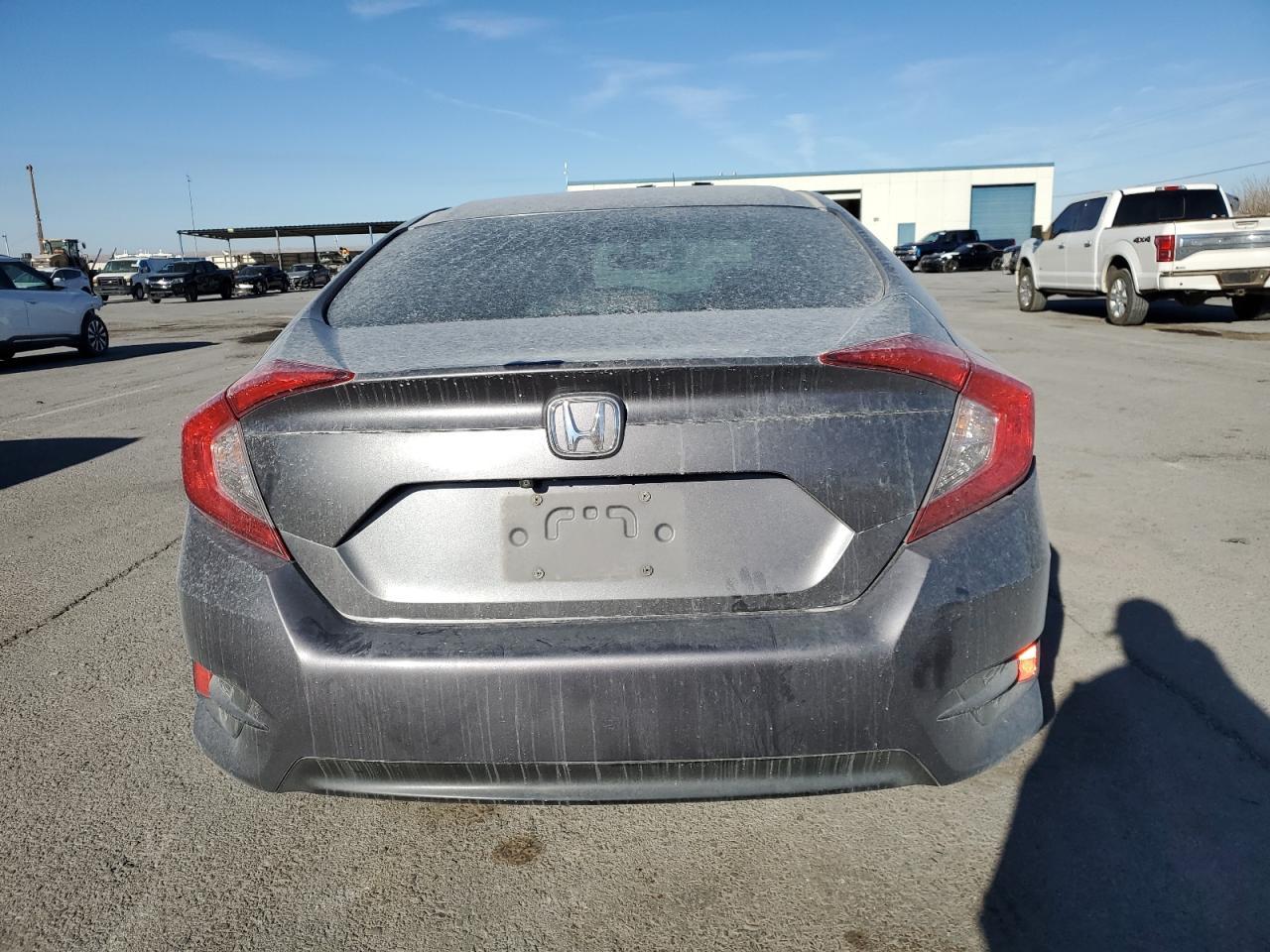 2016 HONDA CIVIC LX - Image 6