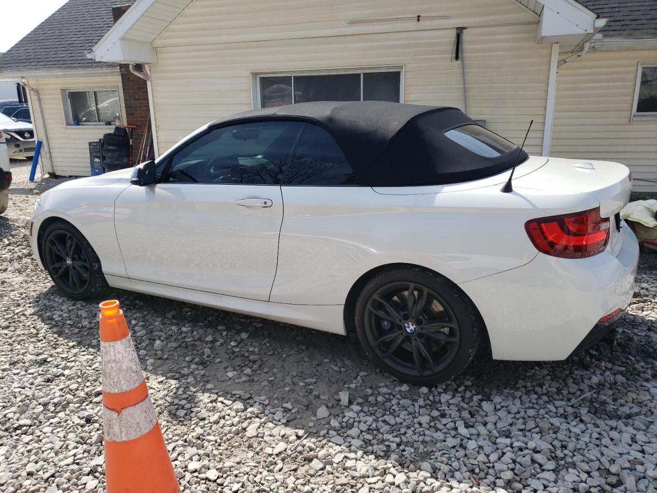 2017 BMW M240I - Фото 2