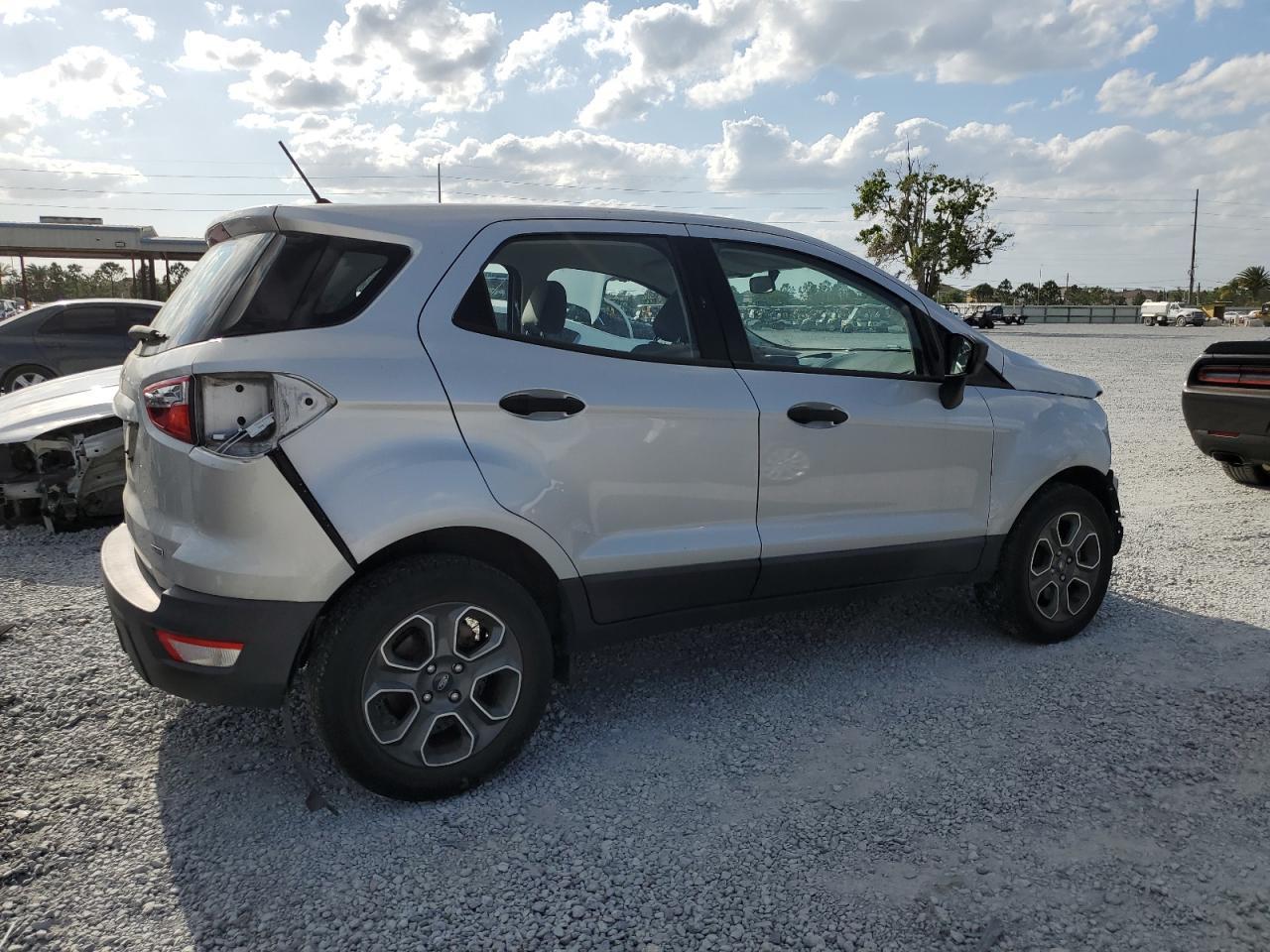 2018 FORD ECOSPORT S - Фото 3
