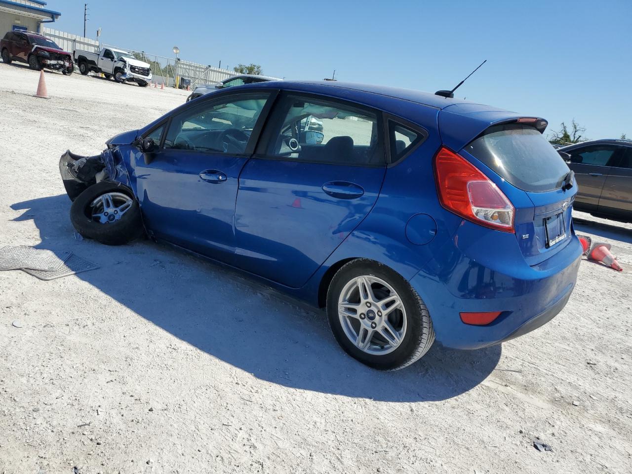 2019 FORD FIESTA SE - Image 2