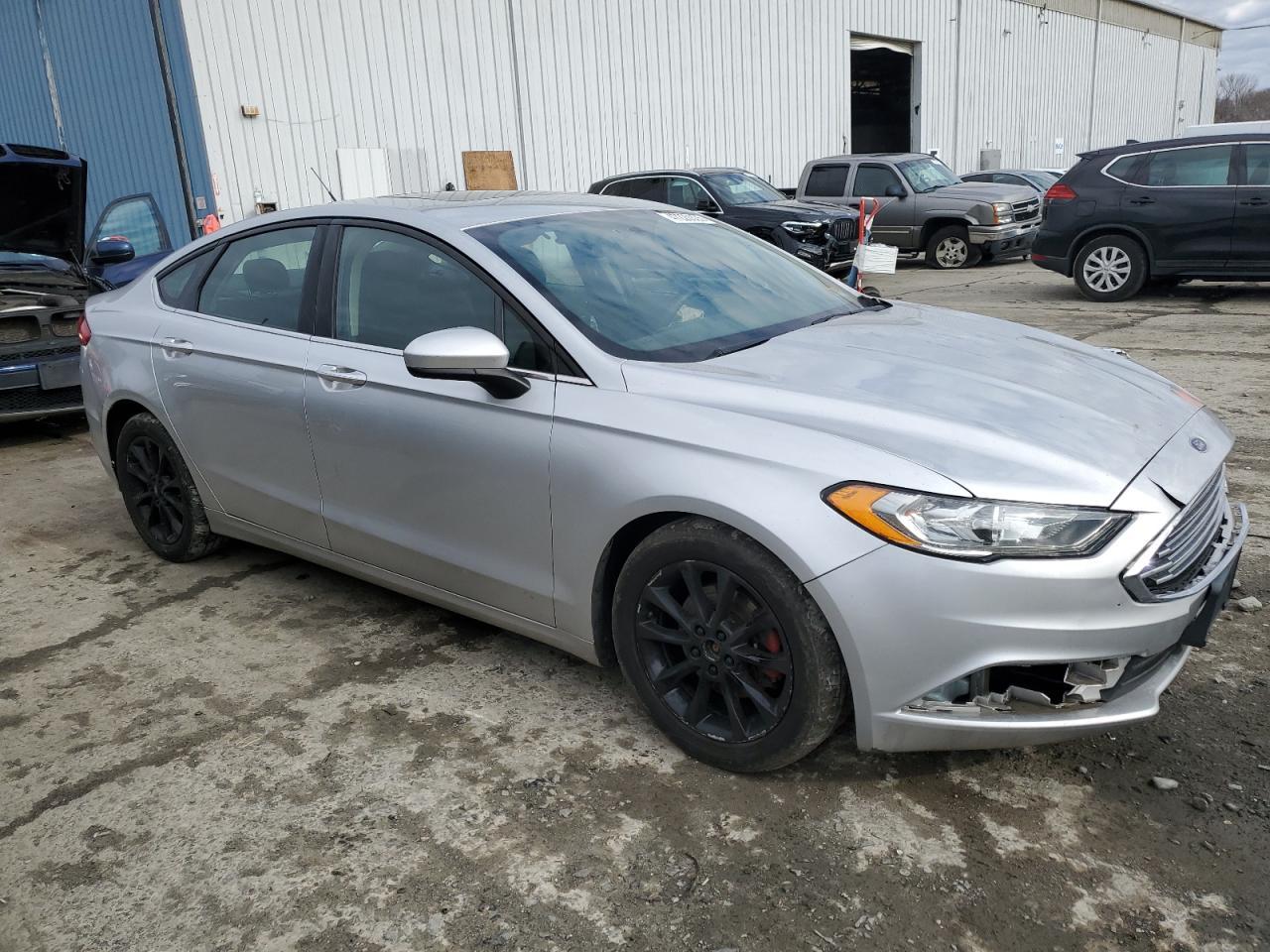 2017 FORD FUSION SE - Фото 4